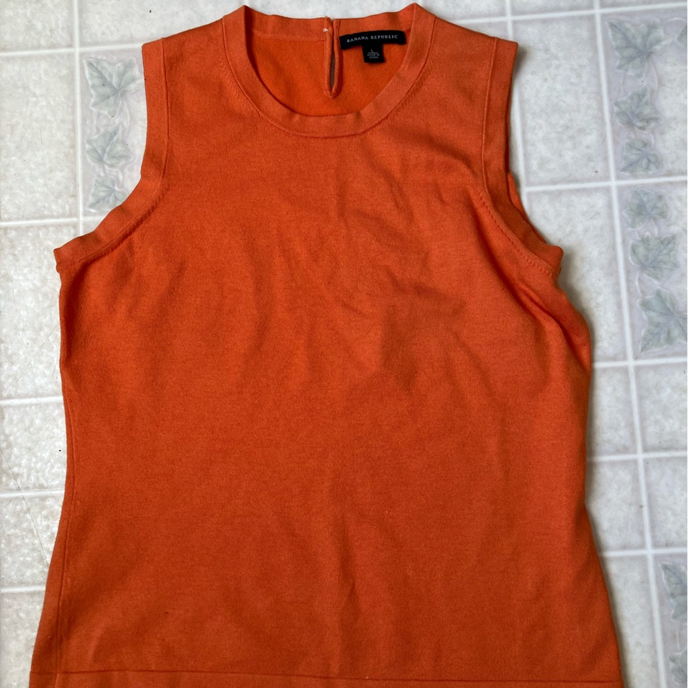 Banana Republic Orange Sleeveless Sweater